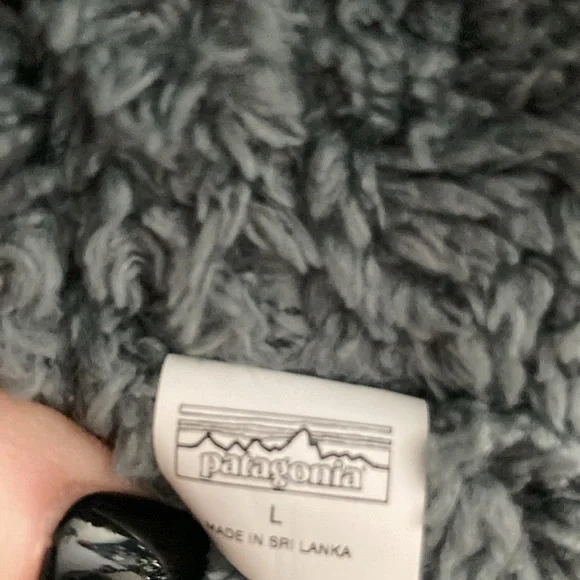 New Women’s L Patagonia Reversible Los Gatos Cambria Gray Fleece & Plum Jacket - Picture 8 of 8